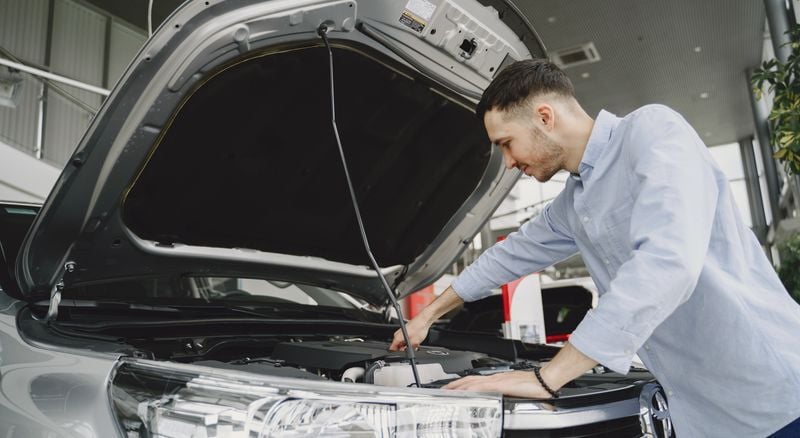 looking-under-hood-of-tic