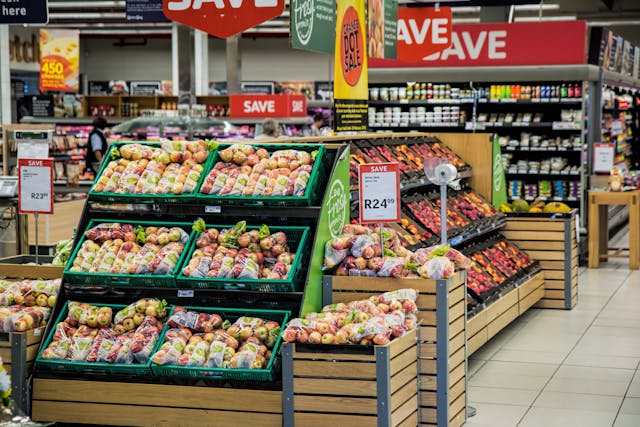 grocery-anchored-center-strengths